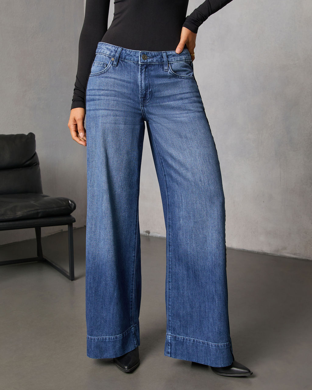 Senisa Rigid Wide Leg Jeans
